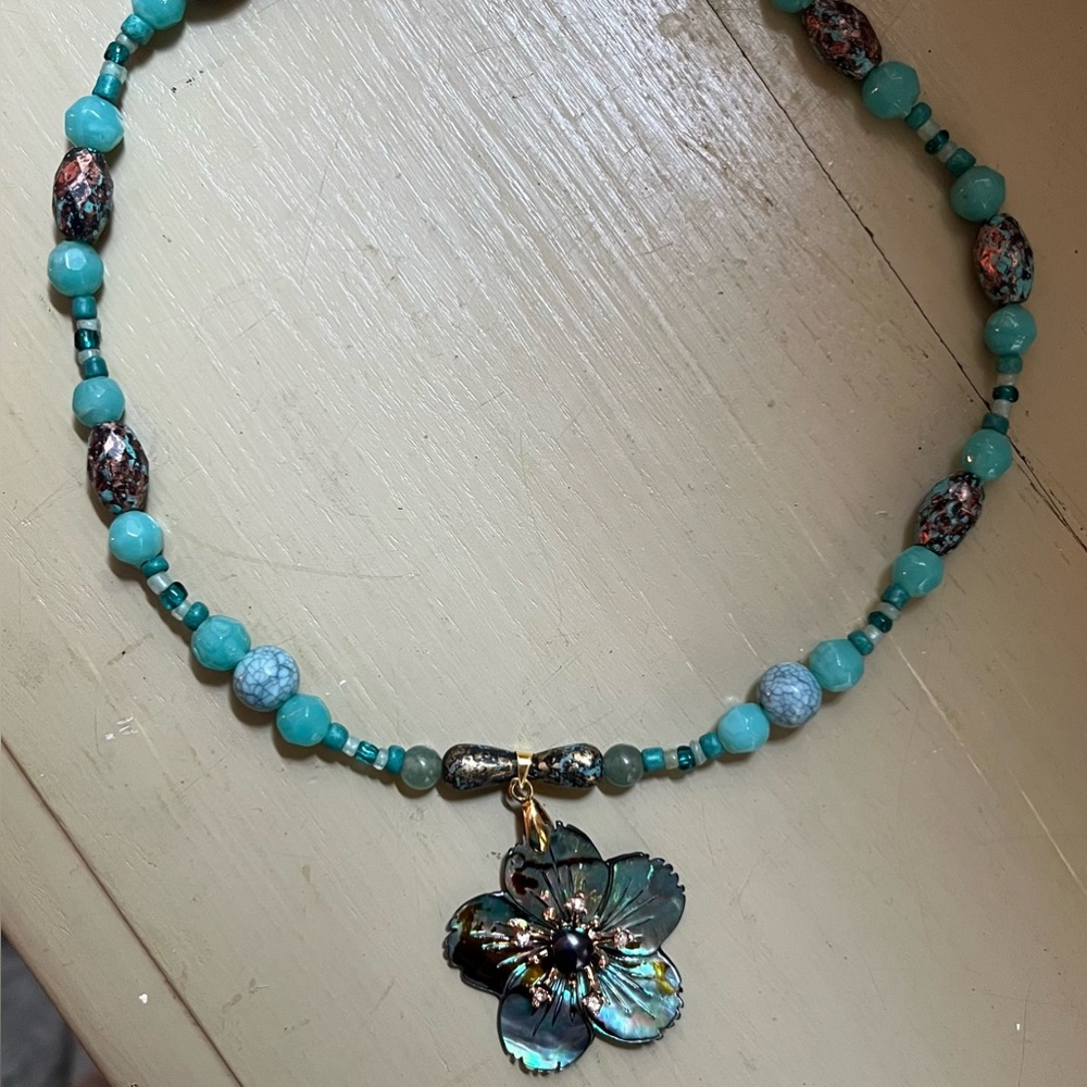 Abalone Shell Handmade Turquoise Beaded Crystal Flower Necklace
